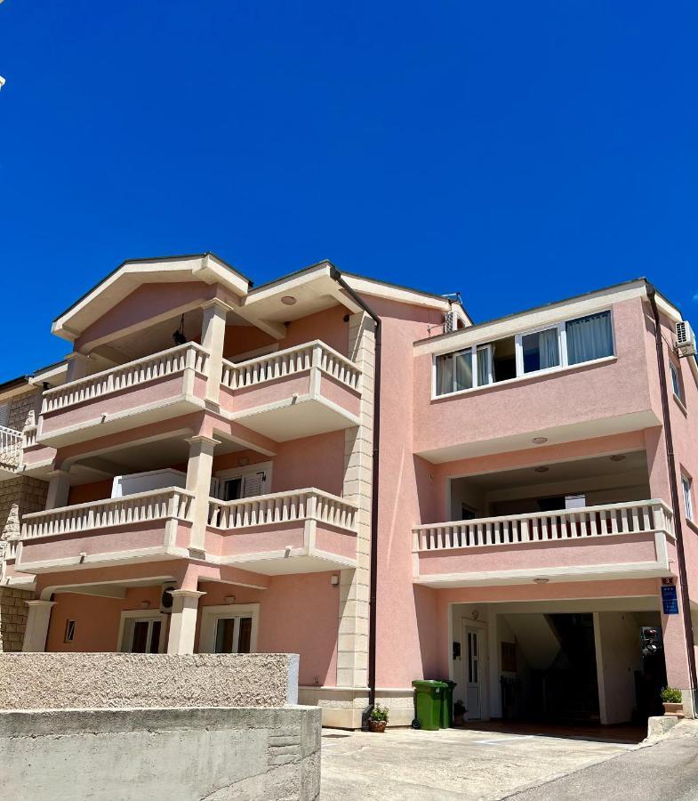 מאקרסקה Skiljini Dvori - Studio-Apartman 1 מראה חיצוני תמונה